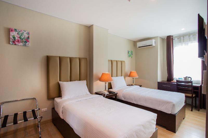 Asrodel Hotel Redpartner Davao Zewnętrze zdjęcie